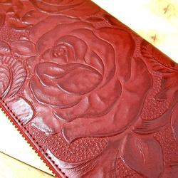 Real leather wallet/Embossing Cow leather/Rose pattern 第5張的照片