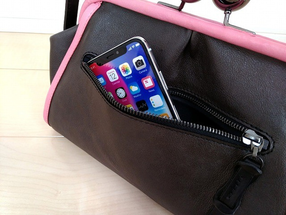 Real leather Shoulder bag/Steer Leather/Charcoal gray&Pink 第6張的照片