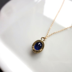 天然石のネックレス■Classical Gate Pendant■カイヤナイト　宝石質ルース 2枚目の画像