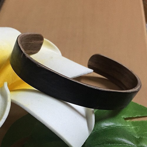 木製バングル　ウッドバングル ウッドバングル バングル ウッド 天然 シンプル アクセサリー 木