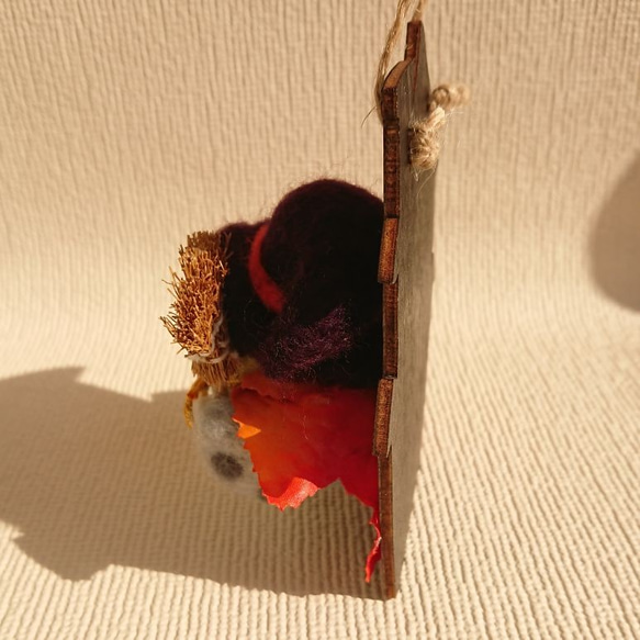 【送料無料】羊毛ﾌｪﾙﾄ  セキセイさんのハロウィン･ウィッチバージョン 4枚目の画像
