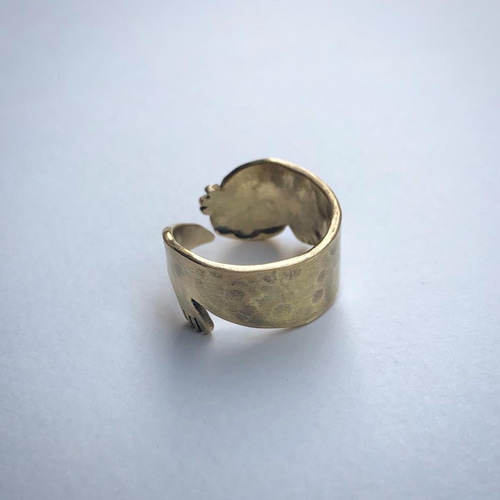 オオサンショウウオのリング_真鍮 指輪・リング アウラ・ロコ