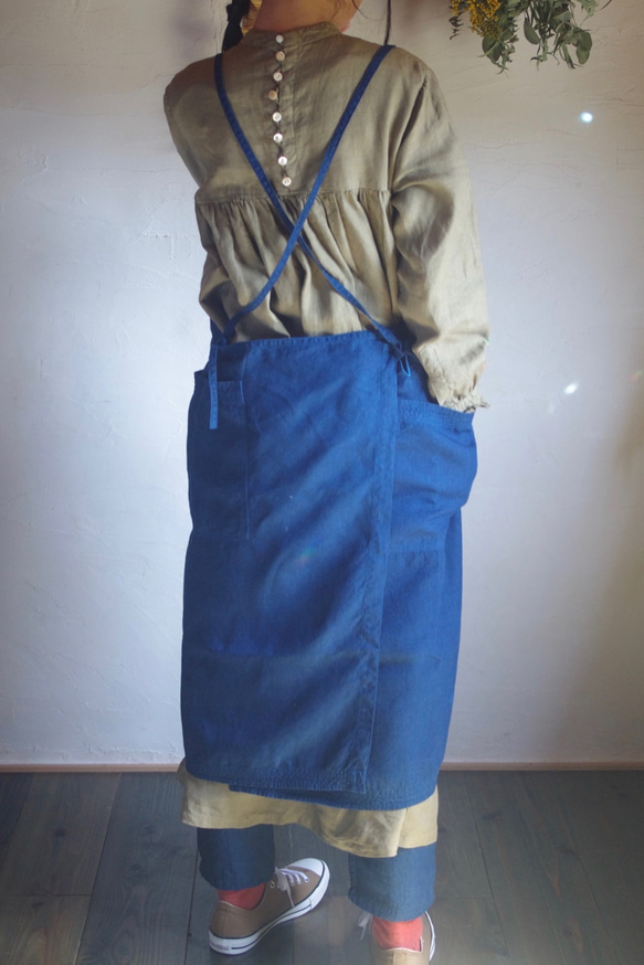 再販オーダー受付  3way　Linen Apron Dress　藍染め　 2枚目の画像