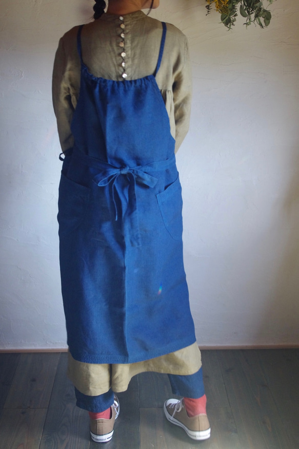 再販オーダー受付  3way　Linen Apron Dress　藍染め　 5枚目の画像