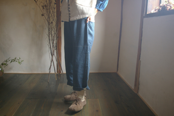 Peace pants Linen  藍とヤシャブシ染め 春色新作2020！ 4枚目の画像