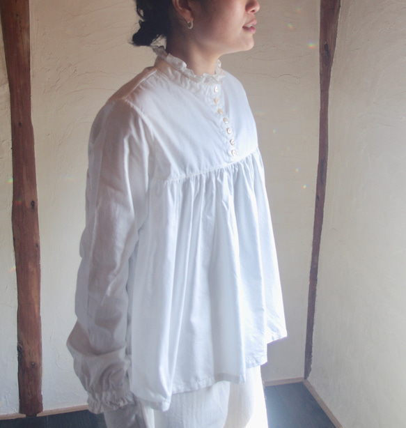 Lily blouse  コットン　one to six同時販売 1枚目の画像