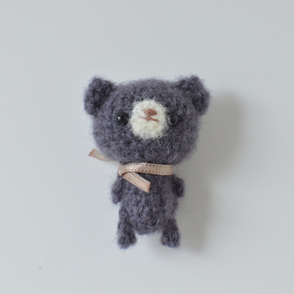 小 amigurumi 暗紫熊 第4張的照片