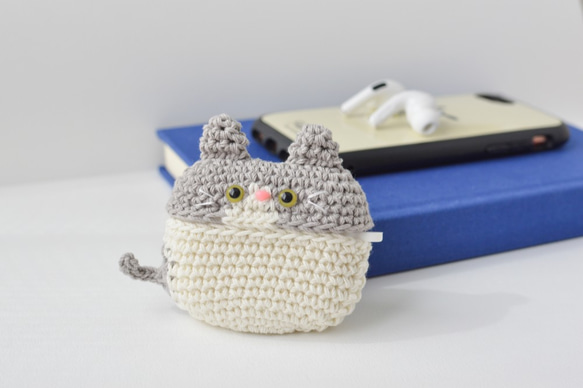 Hachiware Grey Cat AirPods Pro 保護套｜Amigurumi 矽膠套 第2張的照片