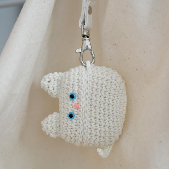 AirPods Pro 保護套 | 白貓 Amigurumi 帶矽膠保護套 第4張的照片