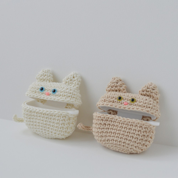 AirPods Pro 保護套 | 白貓 Amigurumi 帶矽膠保護套 第8張的照片