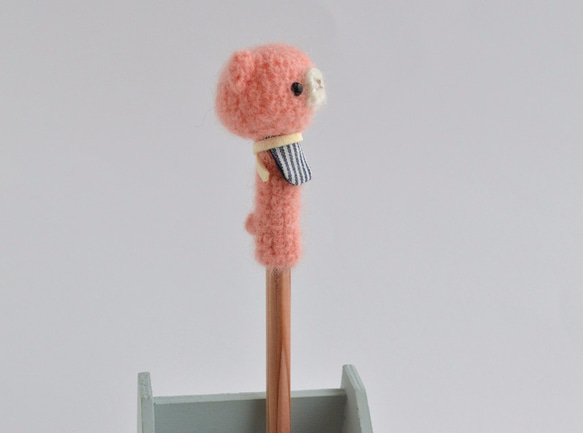 鉛筆帽子｜ピンクのクマ 2枚目の画像
