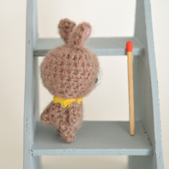 Beige Rabbit Small Amigurumi (Lynx/Orange/Chestnut) 第3張的照片