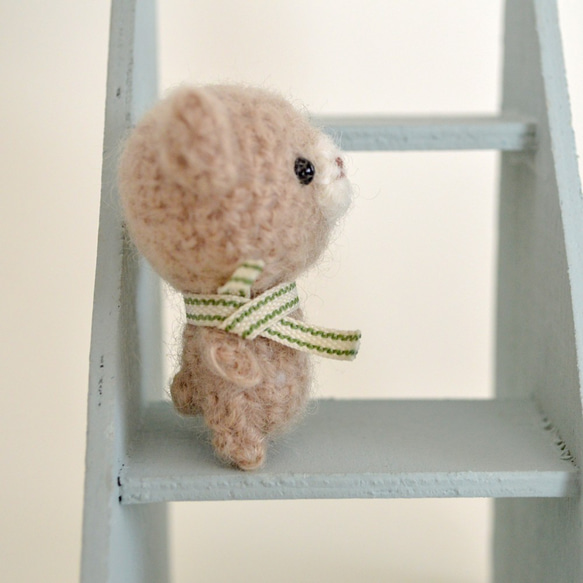 米色熊小amigurumi 第3張的照片