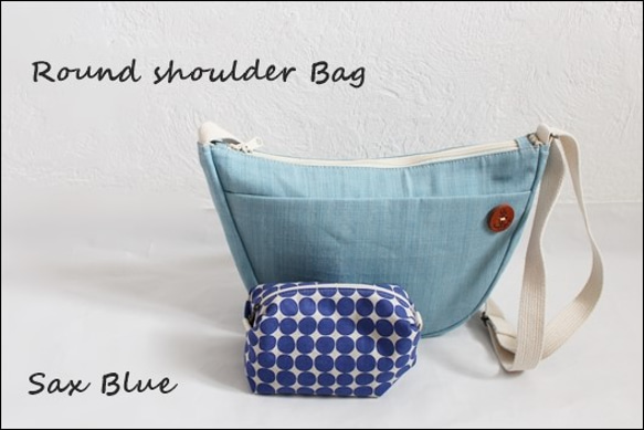 Round shoulder Bag　【sax blue】～★送料込み商品 1枚目の画像