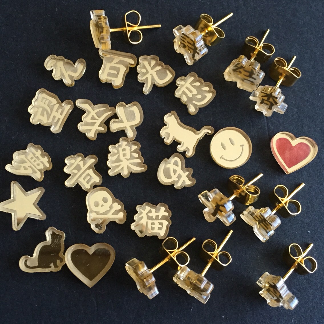 売ってないから作っちゃおう❗️ 一文字 ピアス ゴールド