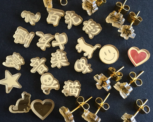 n.♡ページです♪ピアスオーダーメイド♡4点+ペンダント2点です♪ DIAMOND INITIAL PIERCE (M)(片耳用)(2ZP1603)K18 ピアス