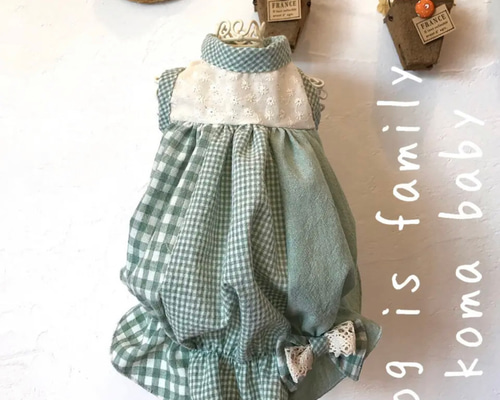 ♥︎︎moco♥︎︎ ハンドメイド 犬服 チェック フリルバルーンワンピース ♥︎︎moco♥︎︎ ハンドメイド 犬服 チェック フリルバルーン
