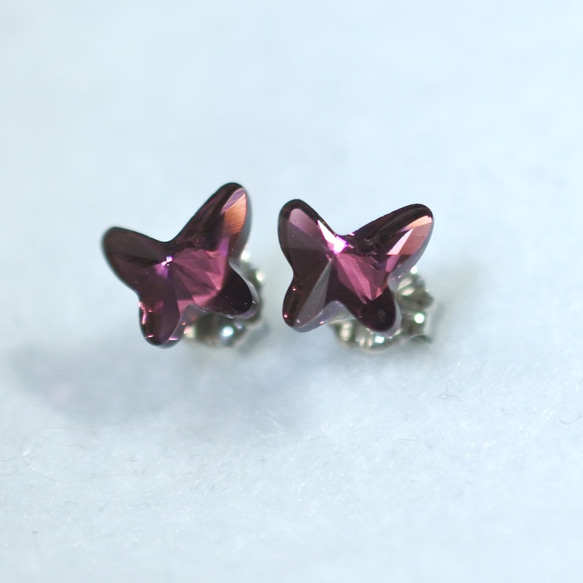 單隻施華洛世奇蝴蝶耳環（絕版色、紫水晶、鈦柱） 第2張的照片