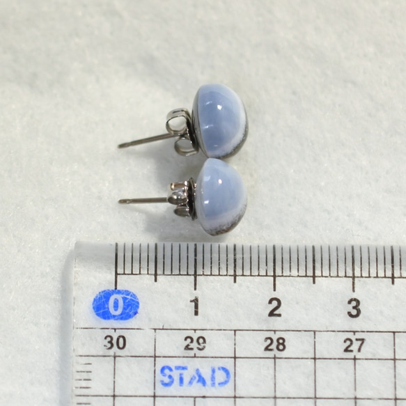 （1件）條紋藍色蛋白石耳釘，10mm（鈦金屬柱） 第5張的照片