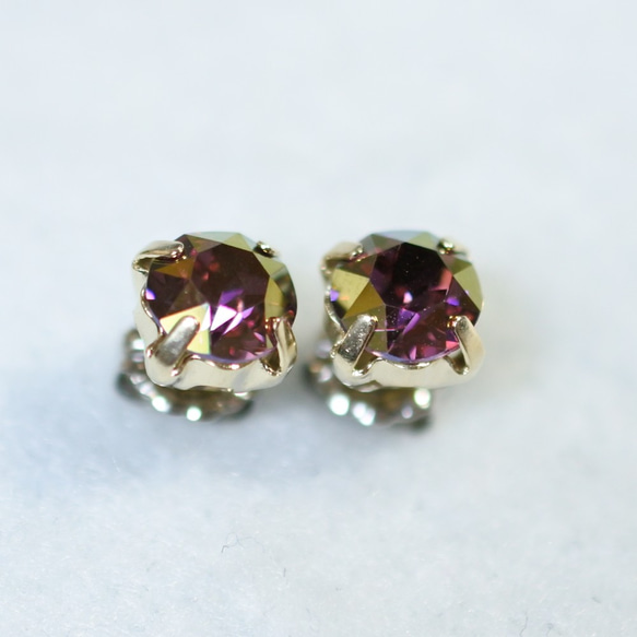 施華洛世奇稀有彩色鏤空耳環（6毫米，淡紫色陰影） 第3張的照片