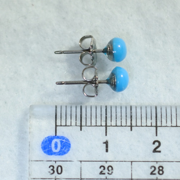 （1件）高品質睡眠美藍寶石耳釘（5毫米，鈦金屬柱） 第5張的照片