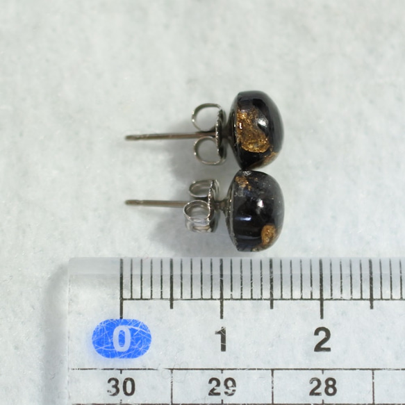 （1件）銅黑曜石耳釘（8毫米，鈦制柱） 第5張的照片