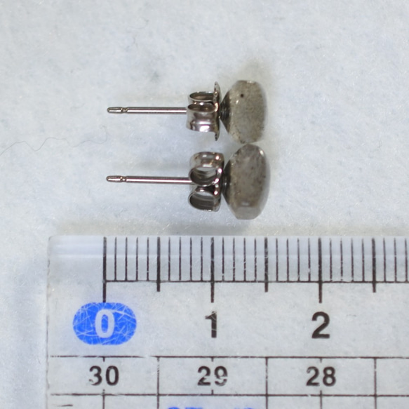(1 件) 方形拉長石耳釘（6 毫米，鈦柱） 第5張的照片