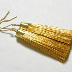 金糸のピアス（14kgfフック） 1枚目の画像