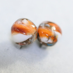 (1 件) 牡蠣銅綠松石耳釘（8 毫米，鈦柱） 第3張的照片