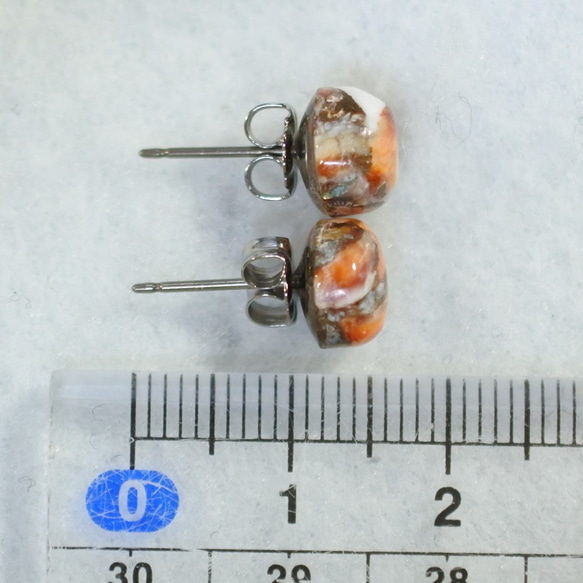 (1 件) 牡蠣銅綠松石耳釘（8 毫米，鈦柱） 第5張的照片