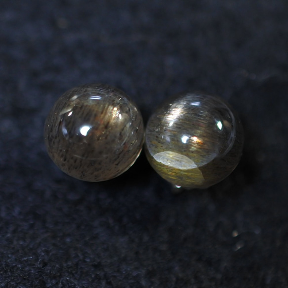 (1 件 / 出口) Golden Shine Moonstone 耳釘 (8mm / 鈦柱) 第1張的照片