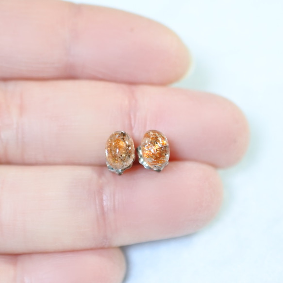 (1 件) Sunstone 耳釘，7 x 5 毫米（鈦金屬柱） 第4張的照片