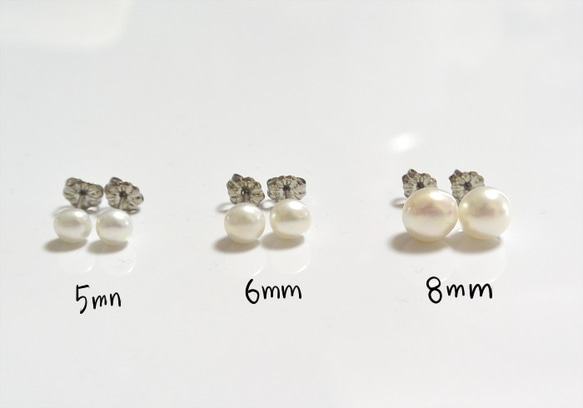 淡水珍珠耳環（中號，6mm，鈦柱） 第5張的照片