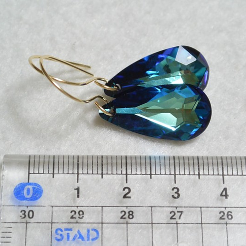 grm.mm ∞プロフ必読∞様♡14kgf アバロンとエメラルドピアス ボディピアス 軟骨ピアス 16g 18g 14g つけっぱなし 誕生石 天然石 5月