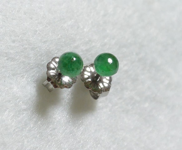 （1分）來自讚比亞的祖母綠螺柱耳環（4毫米·鈦柱） 第4張的照片