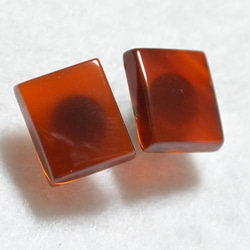 （1分）紅瑪瑙·長方形耳釘（12×10毫米·鈦柱） 第2張的照片