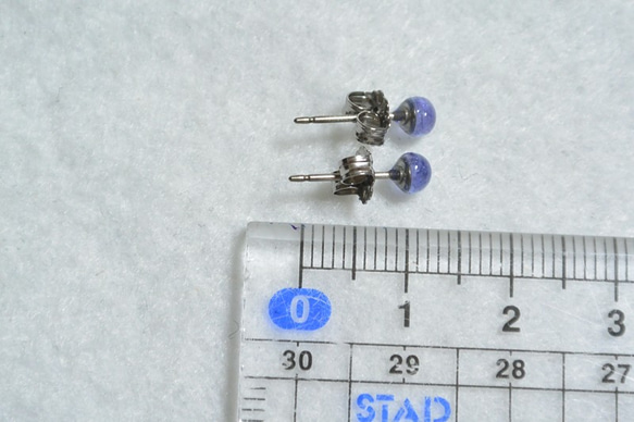（1分）坦桑石耳釘（4毫米·鈦柱） 第5張的照片