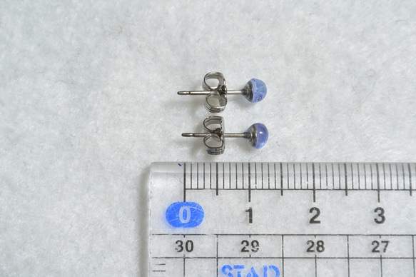 （1分）坦桑石耳釘（4毫米·鈦柱） 第5張的照片