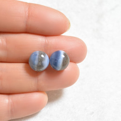 （1分）條紋藍色蛋白石耳釘·10毫米（鈦柱） 第4張的照片
