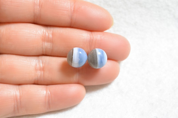 （1分）條紋藍色蛋白石耳釘·10毫米（鈦柱） 第4張的照片