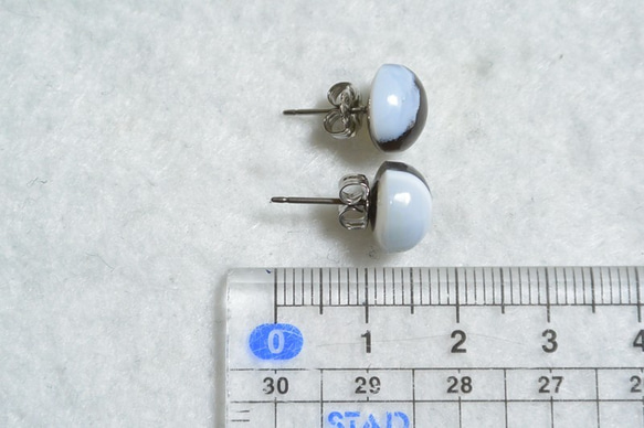 （1分）條紋藍色蛋白石耳釘·10毫米（鈦柱） 第5張的照片