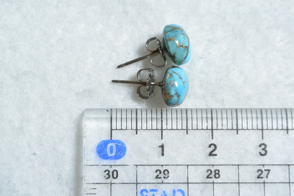 （1 piece）藍色銅綠松石耳釘（8毫米鈦柱） 第5張的照片