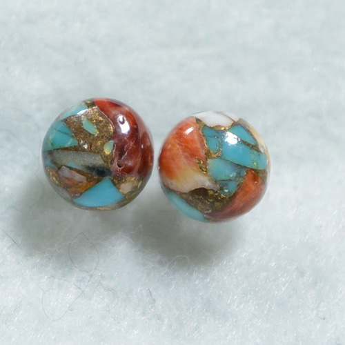 1点もの）オイスターカッパーターコイズのスタッドピアス（8mm・チタン 