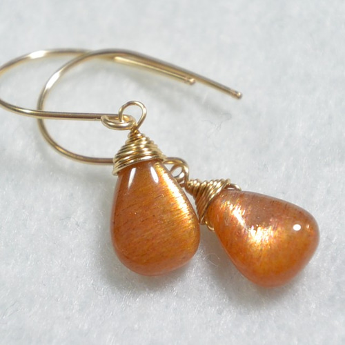 1点もの）ゴールデンシャインムーンストーンの14kgfピアス ピアス