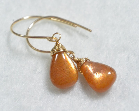 1点もの）ゴールデンシャインムーンストーンの14kgfピアス ピアス