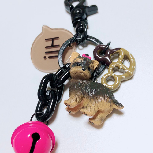 ヨークシャーテリアのキーホルダー キーリング myue-myue 通販