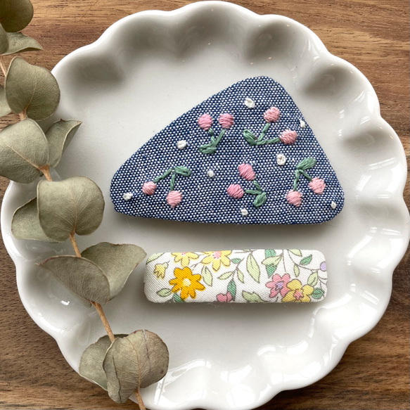 n.6 ぱっちんぴん ヘアピン ベビー キッズ セット 刺繍 さくらんぼ 花柄 三角 トライアングル パッチンピン 1枚目の画像