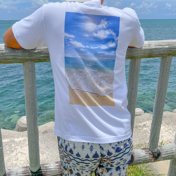 【送料無料】Sunshine Beach Tシャツ【フォトプリント × 偉人の名言】 1枚目の画像