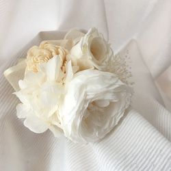 コサージュプリザーブドフラワー  White 2枚目の画像