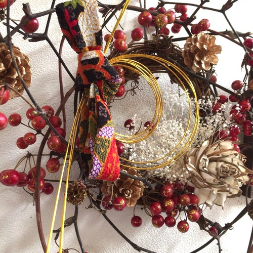 お正月リース サンキライとソーラーステラのリース しめ縄・しめ飾り